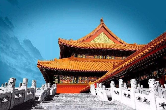 Beijing Day Tour to Tiananmen Square, Forbidden City and Mutianyu Great Wall - Lunch before the afternoon at Mutianyu