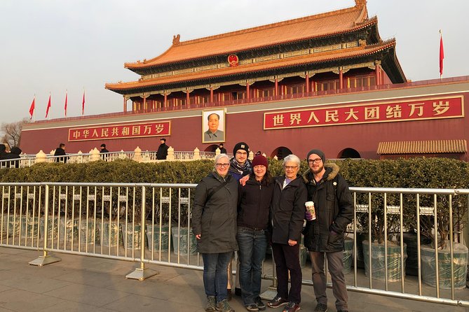 Beijing Day Tour to Tiananmen Square, Forbidden City and Mutianyu Great Wall - Entering the Forbidden City through the central axis