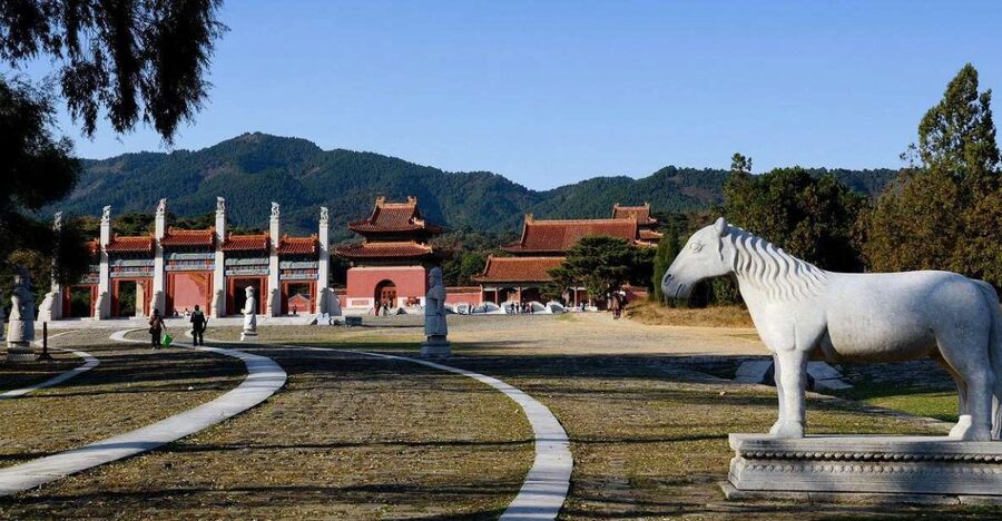 Beijing:Eastern Qing Tomb/Huangyaguan Great Wall/Dule Temple - Key points to know before booking