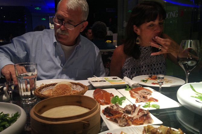 Beijing Evening Tour: Chaoyang Acrobatic Show with Peking Duck Dinner - Key points to know before booking