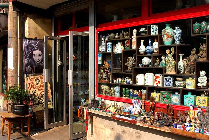 Beijing Exclusive Private Shopping Tour: Curated Just for You - Liulichang Antique Street and traditional art