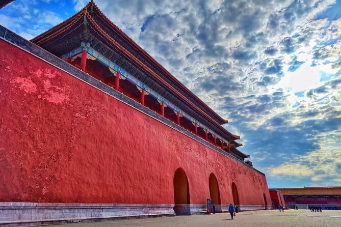 Beijing Forbidden City Small Group Tour with Tickets - Starting at the China National Children’s Theatre