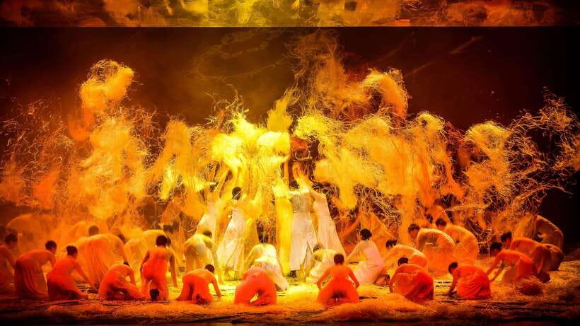 Beijing:Golden Mask Dynasty(Oriental Mythology)Show Tickets - What the English guide can and cannot do