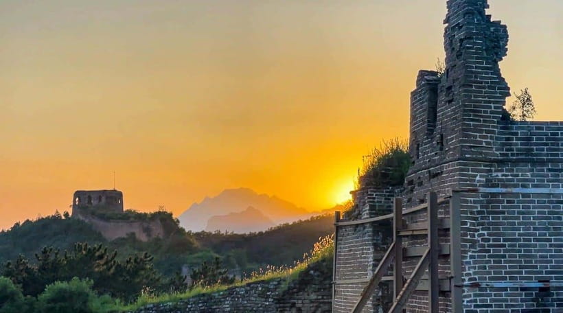 Beijing: Great Wall Small Group Tour - Four hours on the wall, with room to choose your route