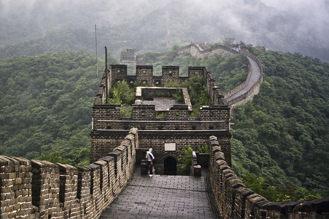 Beijing Group Coach Tour to Mutianyu Great Wall Without Lunch - Lunch and admission costs need clarification