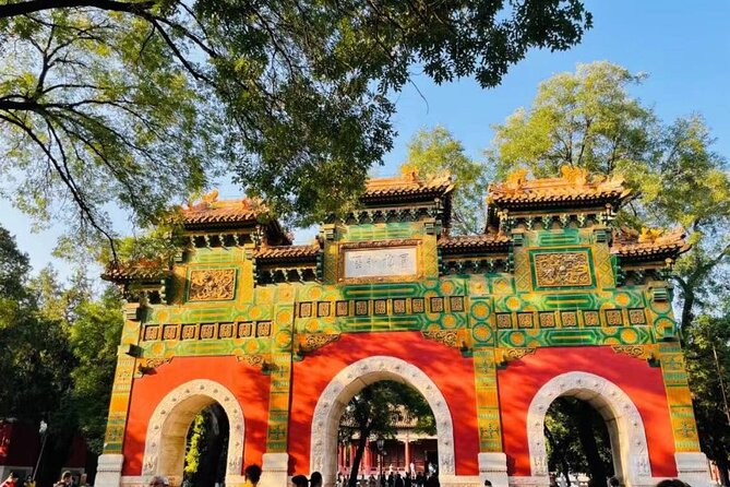Beijing Half Day Private Tour : Lama Temple, Confucius Temple, WuDaoYing Hutong - What the private guide adds