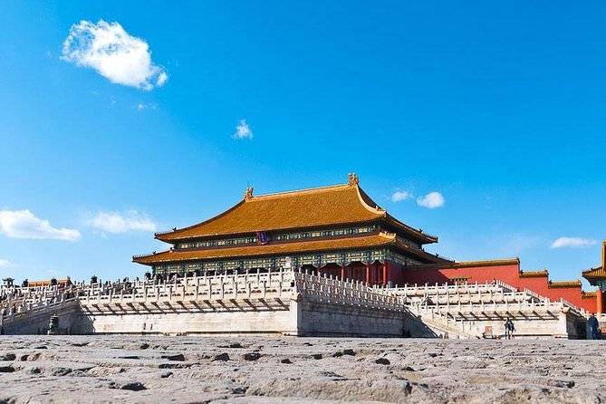 Beijing Historical Tour I - Forbidden City, Tiananmen Square & Temple of Heaven - Tiananmen Square and the weight of modern China