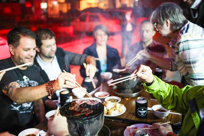 Beijing Hutong Walking Food and Beer Tour at Hidden Restaurants - Walking through Beijing’s old residential lanes