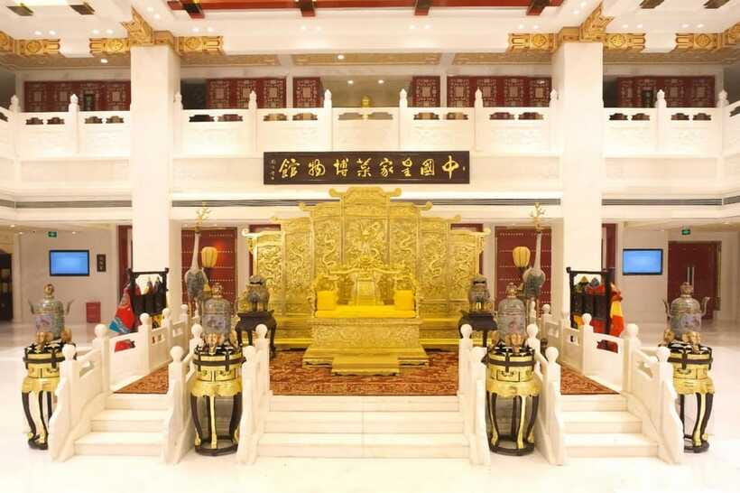 Beijing: Imperial Cuisine Experience & Cultural Performance - Who will enjoy this experience most?