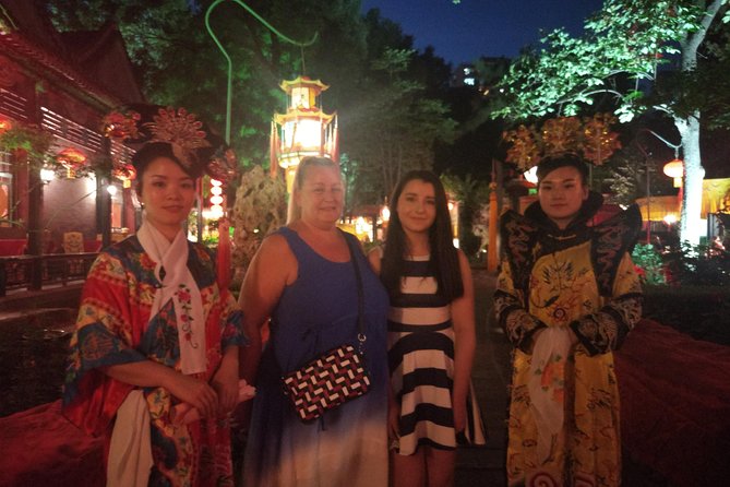 Beijing Imperial Dining Experience at Bai Jia Da Yuan Restaurant with Houhai Lake Bar Tour - Timing, comfort, and practical details