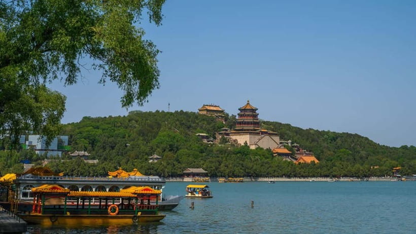 Beijing: Imperial Waterway Boat+Summer Palace SelfGuidedTour - Arriving at the Summer Palace by Water