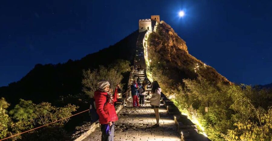 Beijing: Jinshanling and Simatai Wall&Gubei Watertown Tour - Key points at a glance