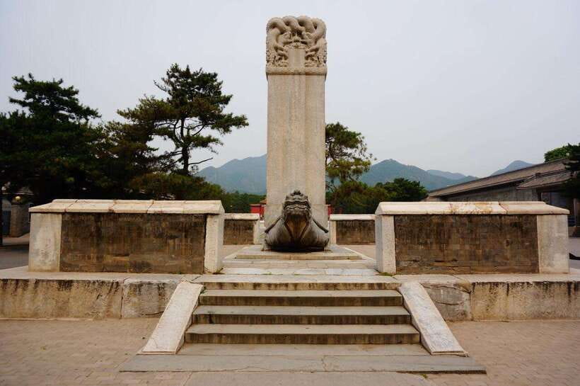 Beijing: Juyongguan Great Wall, Sacred Way & Ming Tombs Trip - Juyongguan Great Wall, a pass built for work