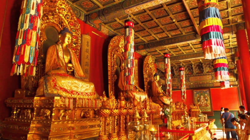 Beijing: Lama Temple (Yonghe Temple) Admission Ticket - From imperial residence to Tibetan Buddhist temple