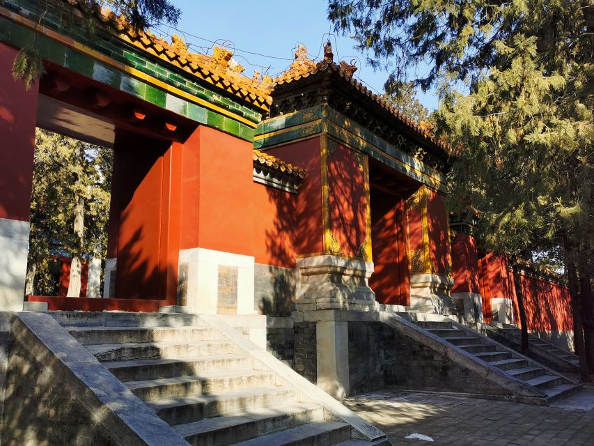 Beijing: Longqing Gorge, Ming Tombs & Lunch Private Day Tour - Small details worth knowing before you book