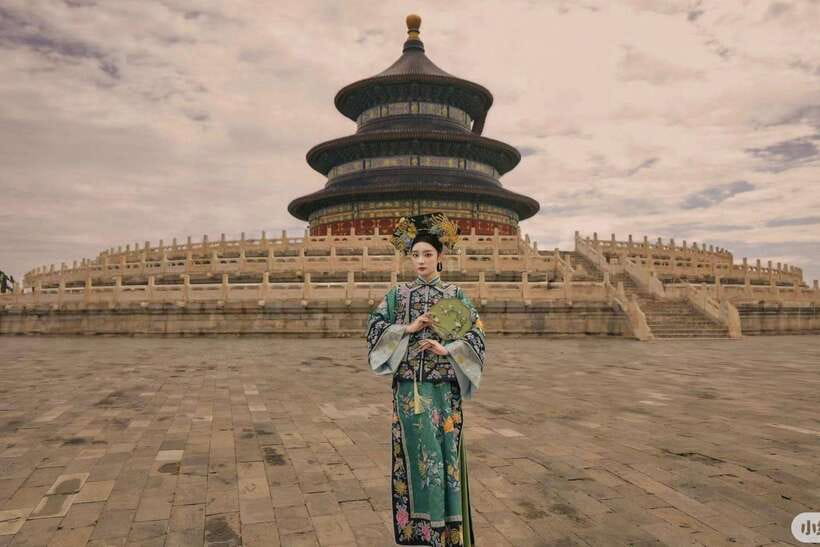 Beijing: Must-Try Chinese Ancient Costume Rental& Photoshoot - Turning into a Hanfu character near Jinyu Hutong