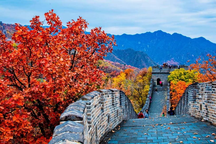 Beijing:Mutianyu/Badaling Great Wall Tour with VIP Fast Pass - Booking details worth knowing