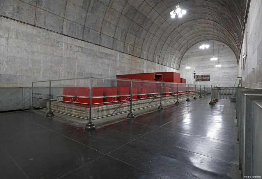 Beijing: Mutianyu Great Wall and Ming Tombs Private Tour - The nine-hour plan, from Beijing hotel to mountain ridge