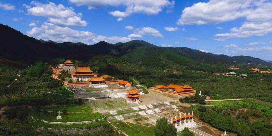 Beijing: Mutianyu Great Wall and Ming Tombs Private Tour - What the $117 price really covers