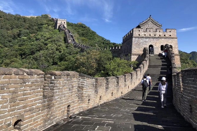 Beijing: Mutianyu Great Wall Daily Tour with Ticket & Lunch - Meeting at Zhangzizhonglu Subway Station