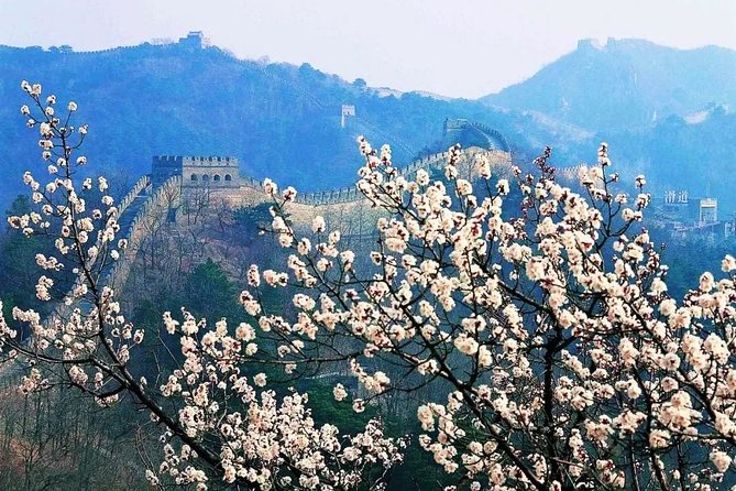 Beijing: Mutianyu Great Wall Daily Tour with Ticket & Lunch - Arriving at Mutianyu around 9:30 AM