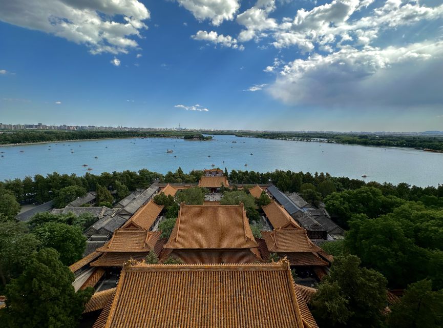 Beijing: Mutianyu & Summer Palace Tour–Group/Private Options - What makes the guides useful
