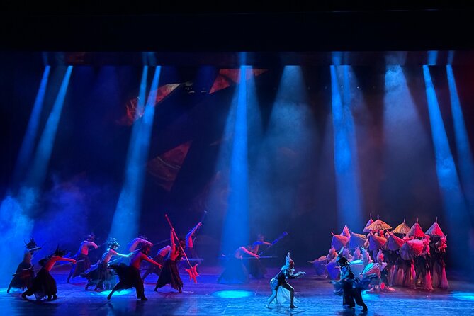 Beijing Night Golden Mask Dynasty Show Ticket with Guide and Pickup - Who Will Enjoy This Beijing Night Out