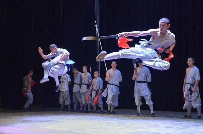 Beijing Night Tour Kungfu Show - The important booking warning