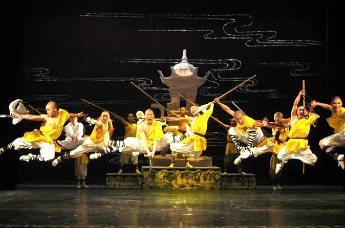 Beijing Night Tour Kungfu Show - How it fits into a Beijing evening