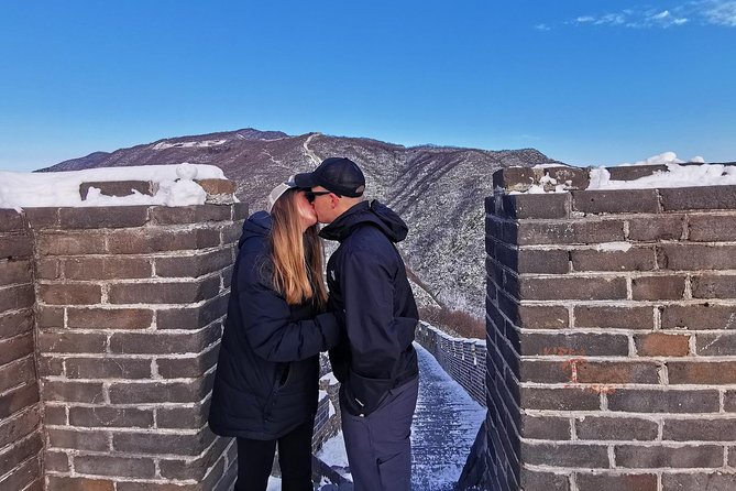 Beijing Private Mutianyu Great Wall Tour with English Driver - Adding a local meal after the wall