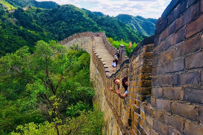 Beijing Private Mutianyu Great Wall Tour with English Driver - Timing the tour around a layover