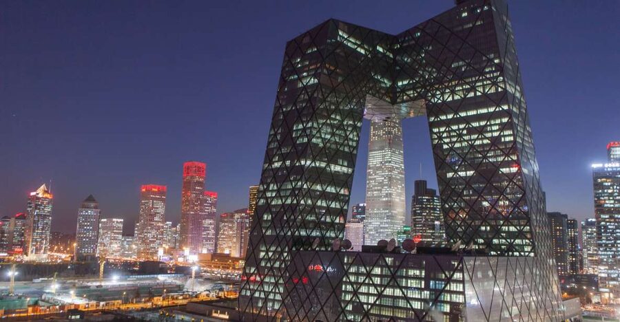 Beijing: Private Sightseeing Nighttime Tour with Transfer - Shichahai and the hutongs after dark