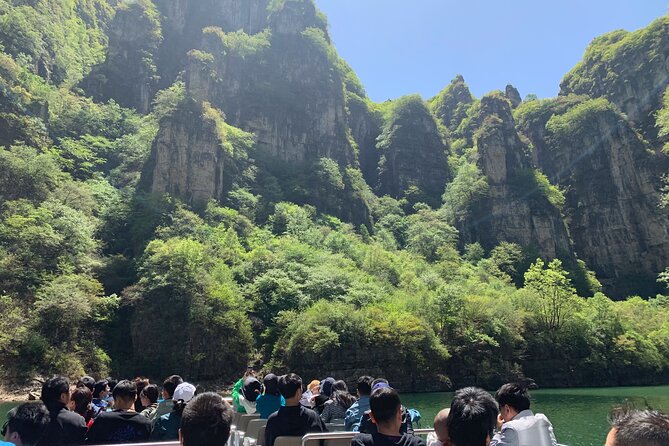 Beijing Private Tour to Badaling Great Wall and Longqing Gorge with Boat Ride - Longqing Gorge and the Dragon Elevator