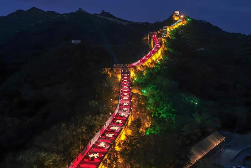 Beijing: Private Tour to Great Wall & POPLand Labubu Home - Badaling after dark: lights, snacks, and performances