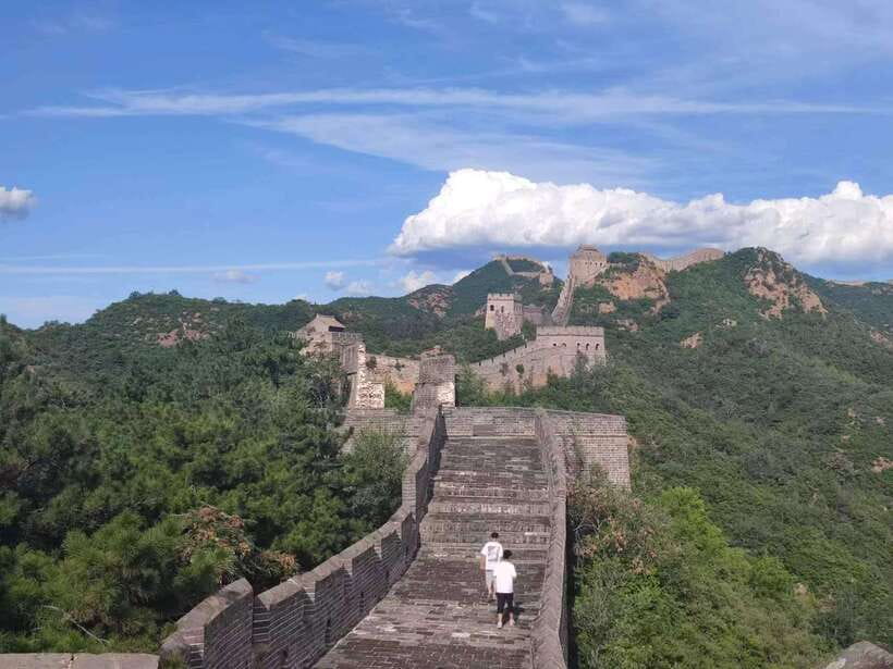 Beijing: Private Tour to Jinshanling Great Wall with Option - Three and a half hours on the wall