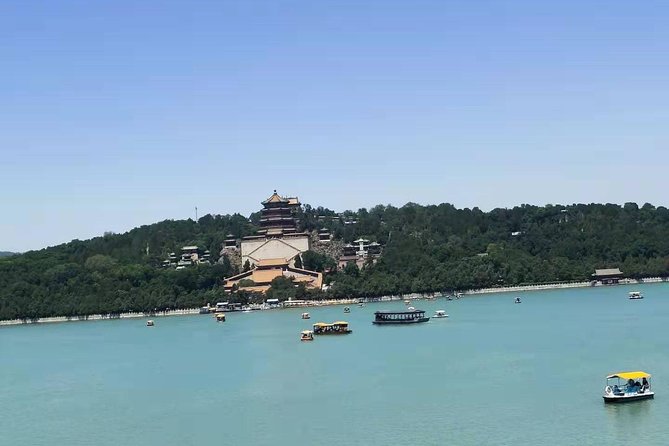Beijing: Private Tour to Mutianyu Great Wall and Summer Palace - Three hours on the Mutianyu Wall