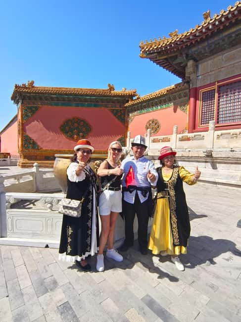 Beijing: Private Tour to Mutianyu Great Wall&Forbidden City - Mutianyu Great Wall: mountain views and fewer crowds