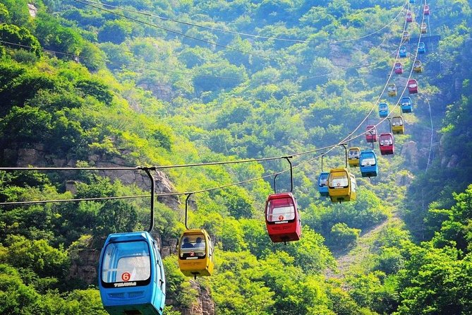 Beijing Private Tour to Shilinxia Cantilever Viewing Platform with Cable Car ride - Walking onto a 32.8-meter glass cantilever