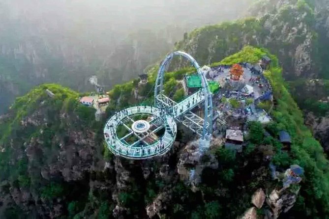 Beijing Private Tour to Shilinxia Cantilever Viewing Platform with Cable Car ride - Returning by cable car and sitting down to lunch