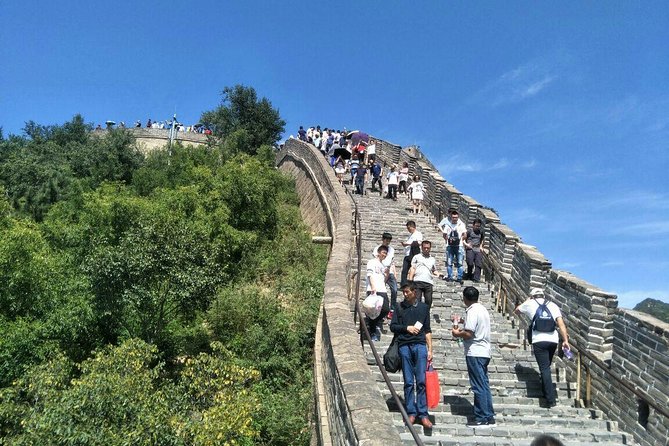 Beijing Private Transfer: Badaling Great Wall with VIP Past Pass - What the driver actually does for you