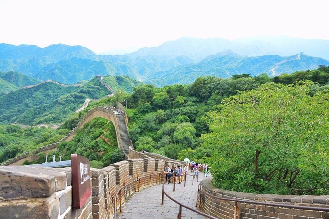 Beijing Private Transfer: Badaling Great Wall with VIP Past Pass - Comfort, vehicles, and group value