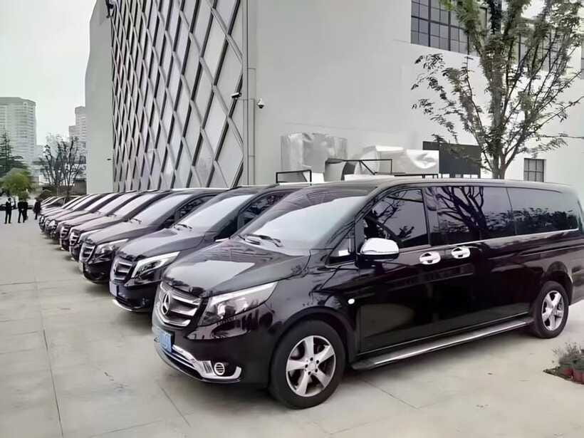 Beijing: private transfer to Great Wall from airport/hotel - Airport transfers and the 10-hour rule