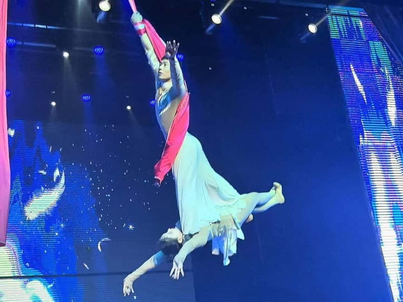 Beijing: Qinle Palace Acrobatics Show Ticket - Booking details, timing, and access