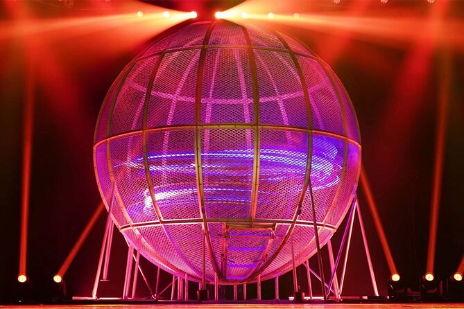 Beijing Red Theatre Acrobatic Show Tickets Official - Collecting your ticket 30 minutes before showtime