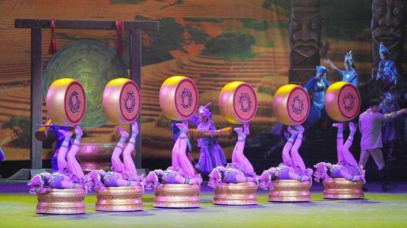 Beijing: Red Theatre Acrobatics Show Ticket-Local Must-See - Choosing between the 4:20 and 5:40 PM shows