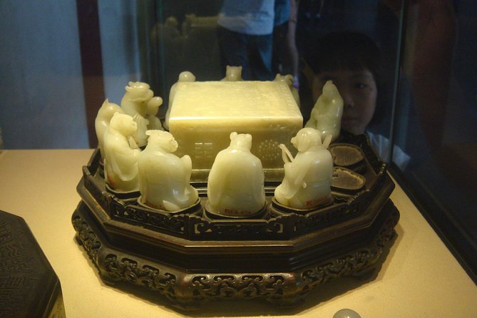 Beijing's Forbidden City with Special Viewing of Treasure Gallery and the Great Wall Ruins at Badaling - Reaching the quieter Badaling Great Wall