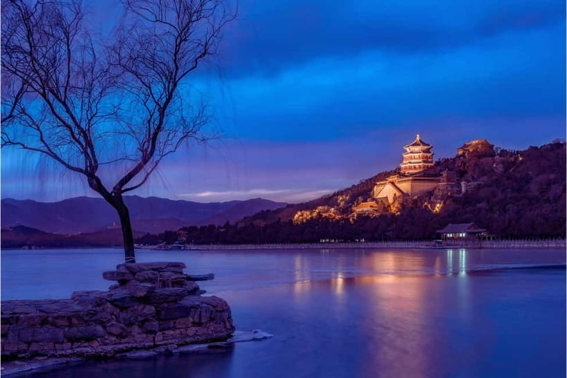 Beijing: Summer Palace Entry Ticket and Optional Guided Tour - When the season changes the experience