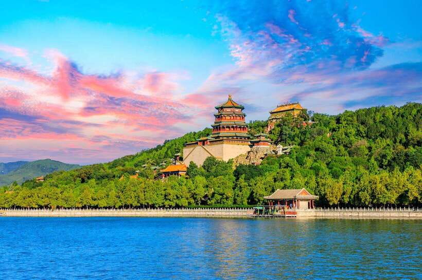 Beijing:Summer Palace Private/Group Tour or book Ticket Only - Cixi’s living quarters and a life of control