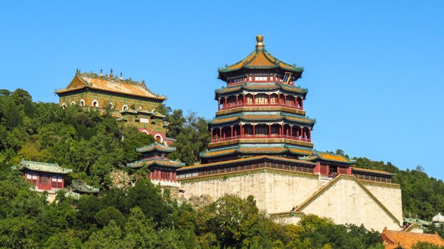 Beijing: Summer Palace, Sacred Road&Ming Tombs Private Tour - Optional Dragon Boat ride on Kunming Lake