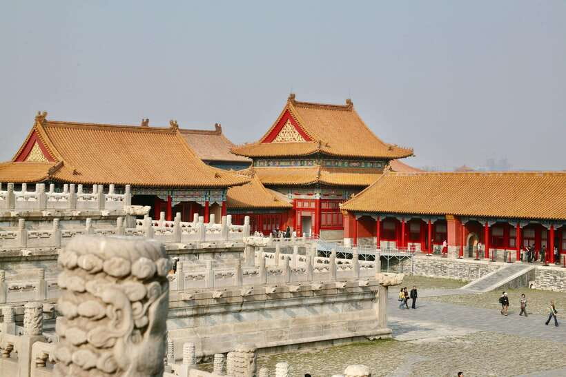 Beijing: T-Square & Forbidden City Group or Private Tour - What the best guides add to the day